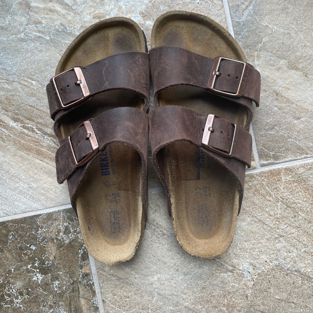 Birkenstocks brown size 37 womens